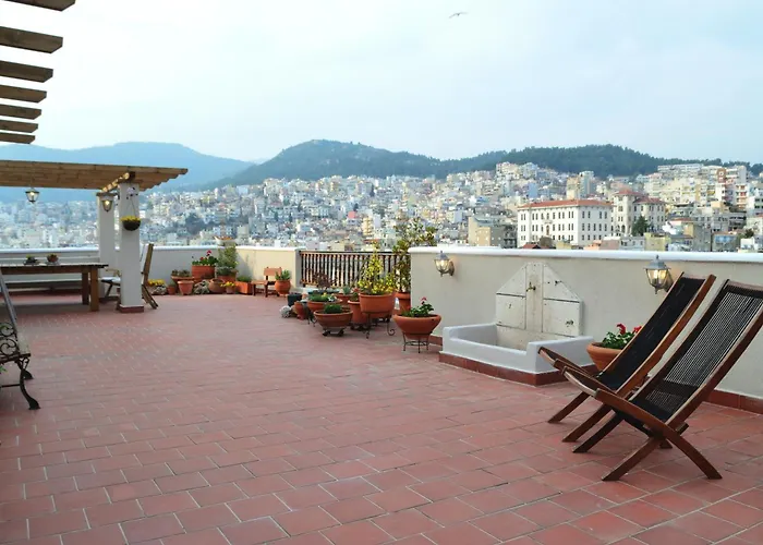Old-Town Roof-Garden Suite